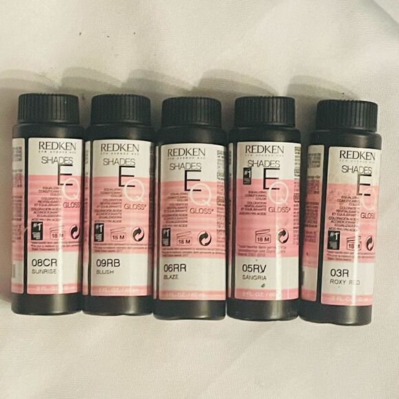 Lot of Redken Shades Shades of Reds Vaeious Levels - Picture 1 of 6